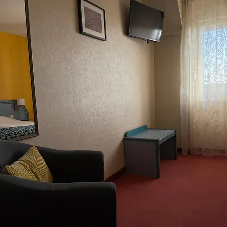 Au Relais De L'ill Hotel