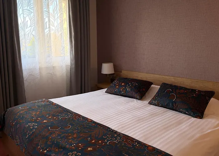 Au Relais De L'ill Hotell 3*